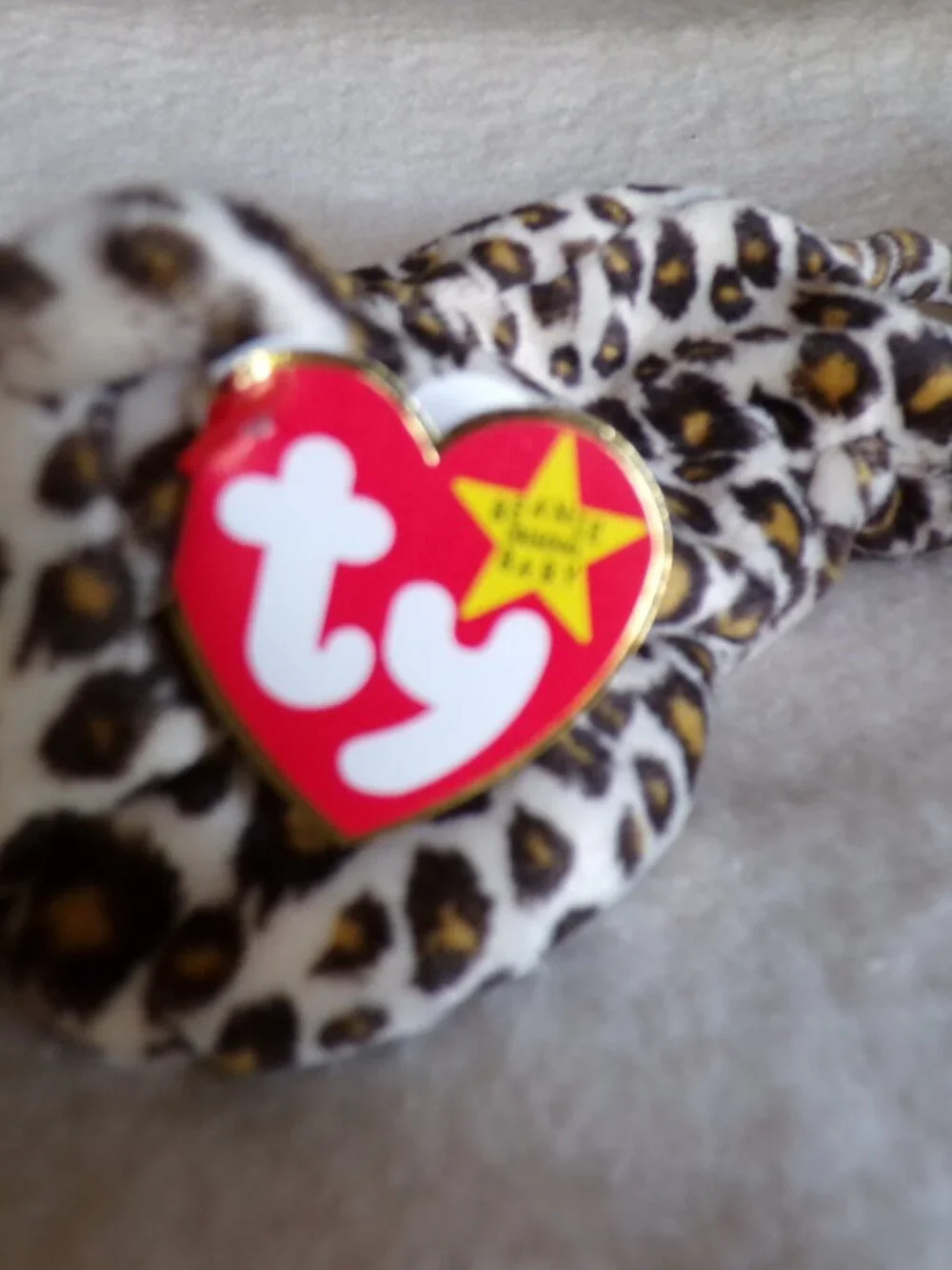 Ty Beanie Baby Freckles the Spotted Leopard Heart Tag with Star